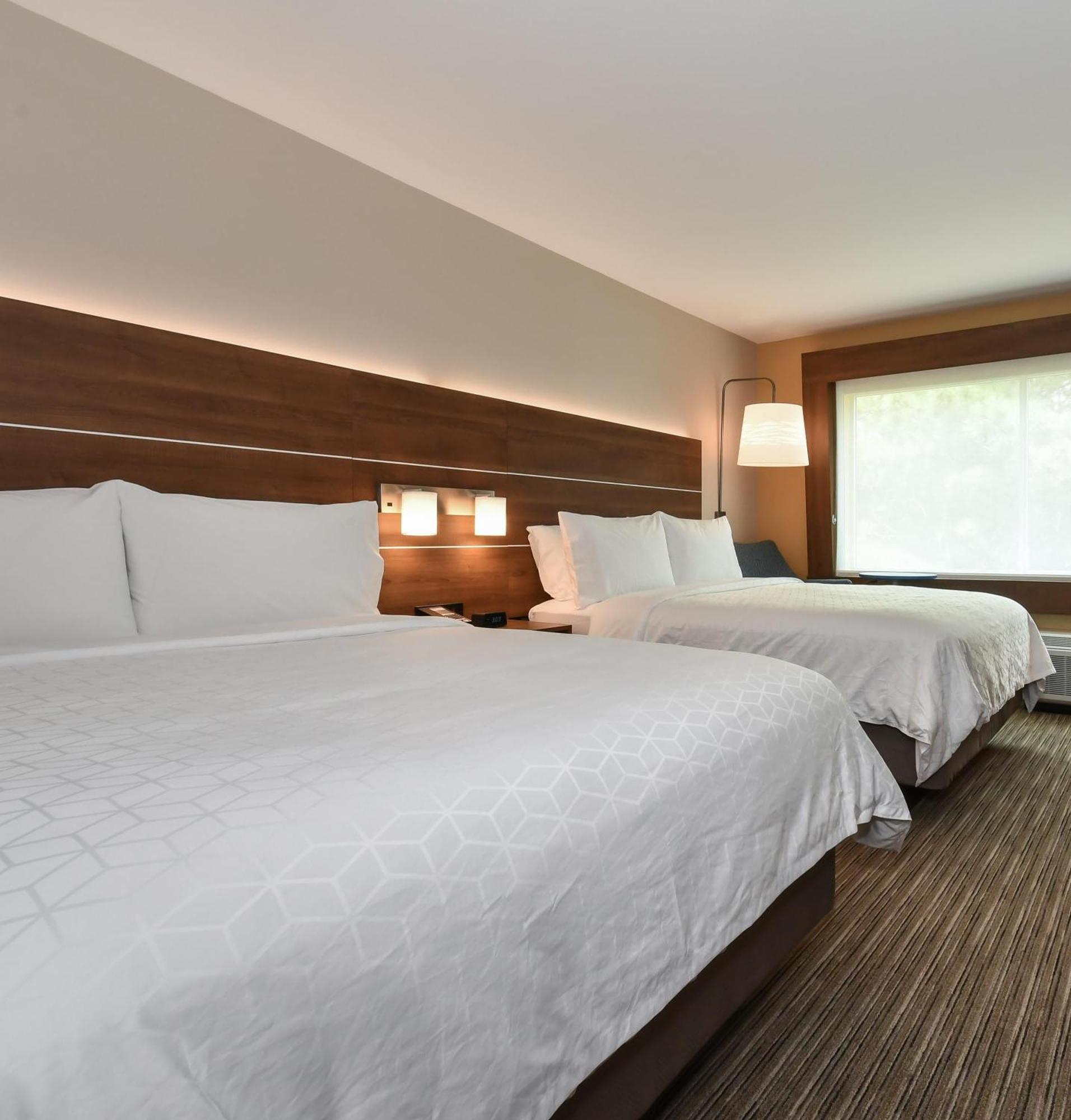Holiday Inn Express & Suites Charlotte - Ballantyne By Ihg Exterior foto